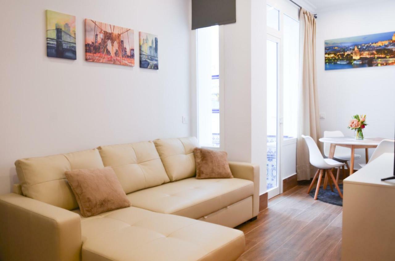 Apartamento San Jacinto III Seville Exterior photo